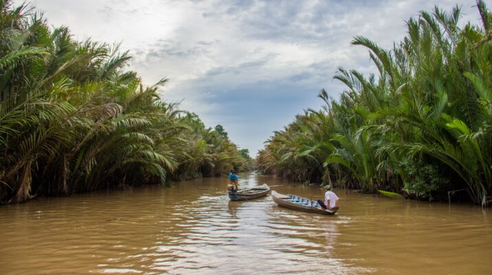 Promoting youth role in raising community resilience to climate change ...